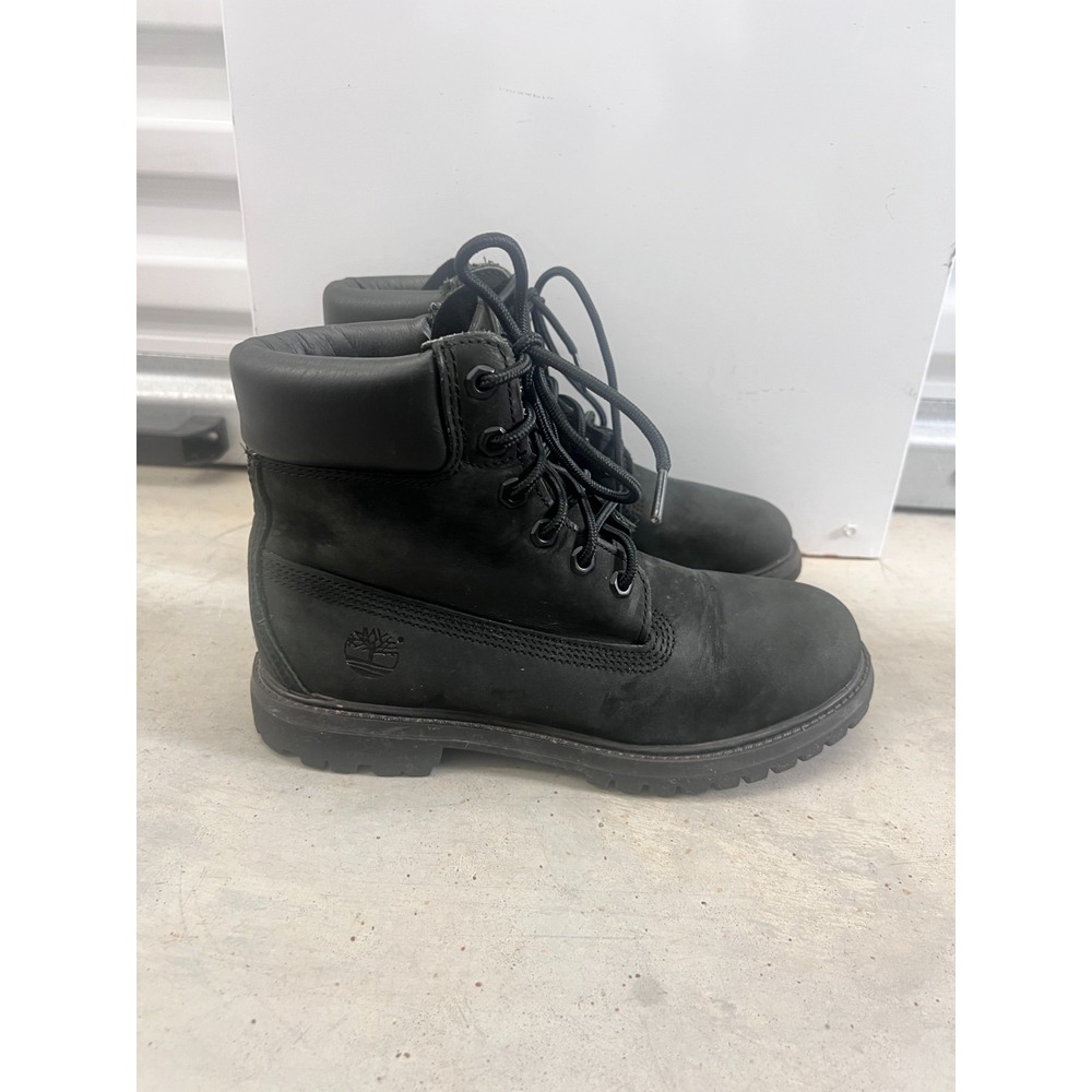 Timberland Premium 8658A Boots Womens Black Nubuck 6-Inch Size 8.5 Lug Sole